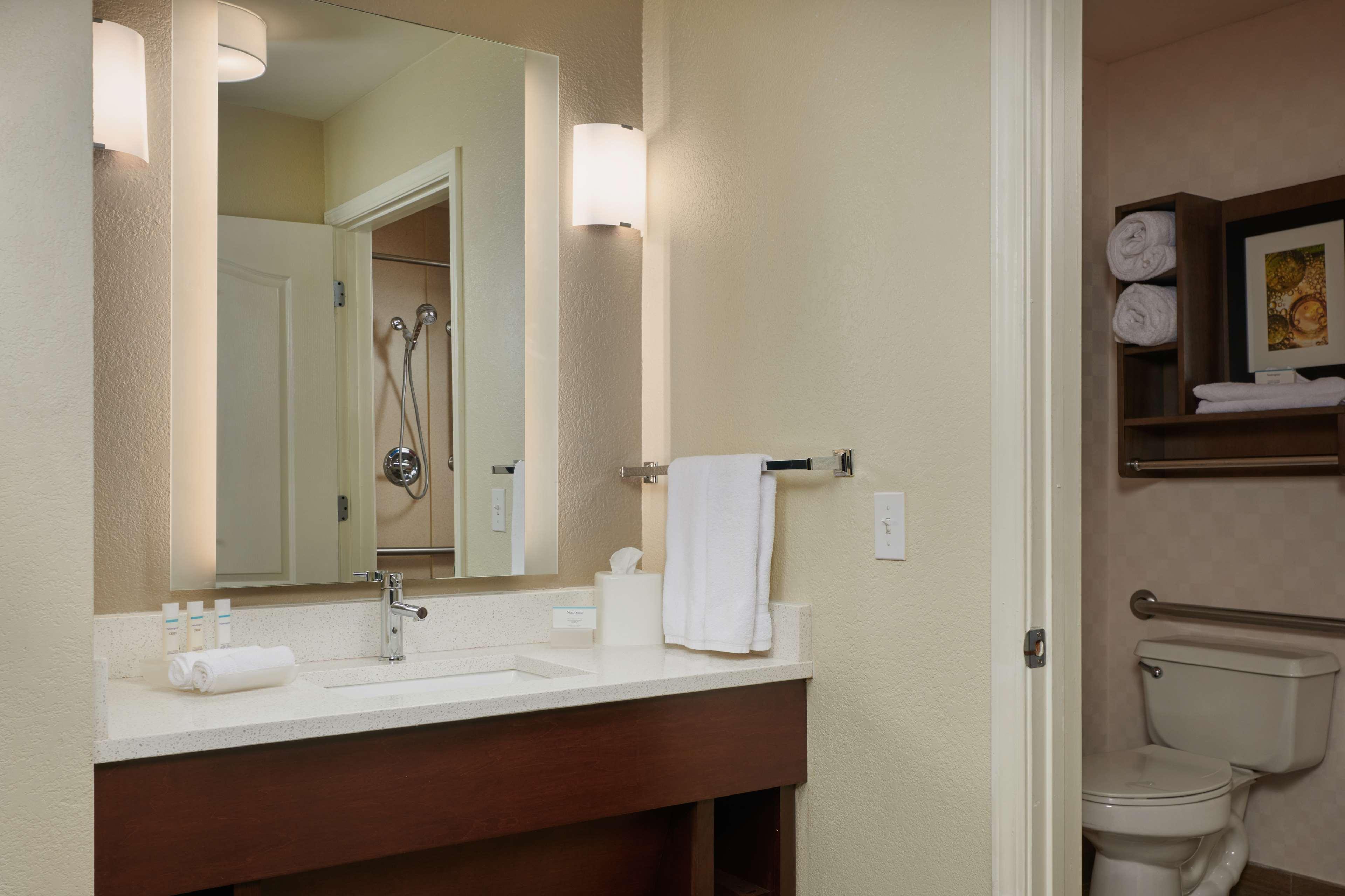 Homewood Suites By Hilton Sarasota Exteriör bild