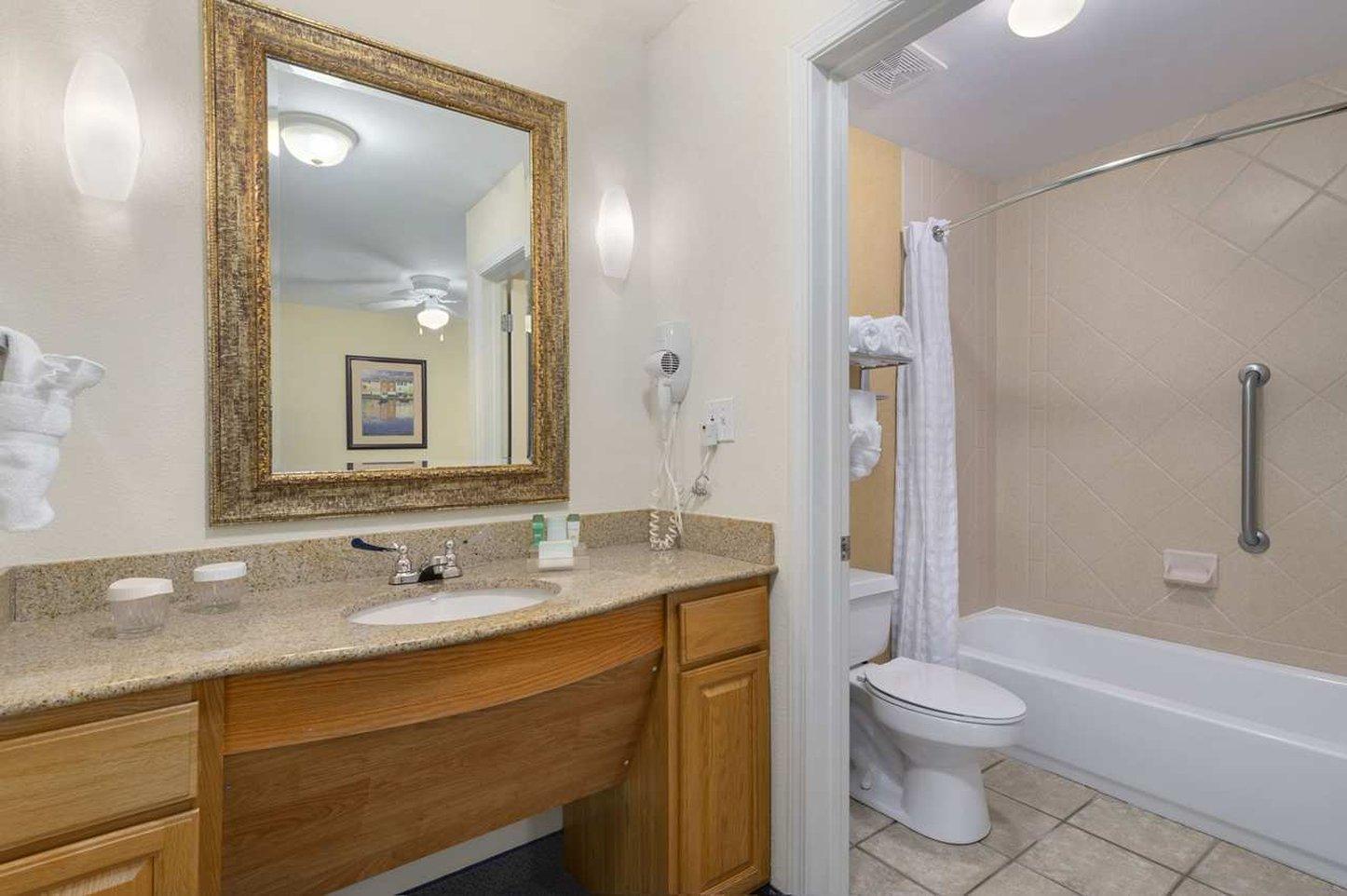 Homewood Suites By Hilton Sarasota Exteriör bild